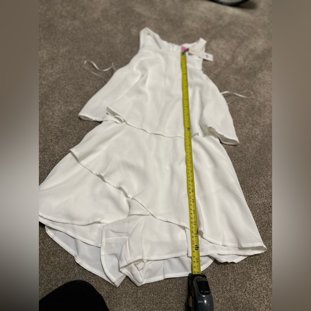 NWT Francesca’s Whitw Ruffle Romper - Picture 5 of 7